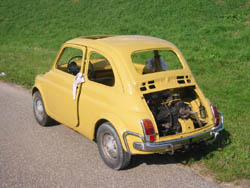 04restau fiat.jpg (20628 bytes)