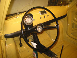 06restau fiat.jpg (24398 bytes)